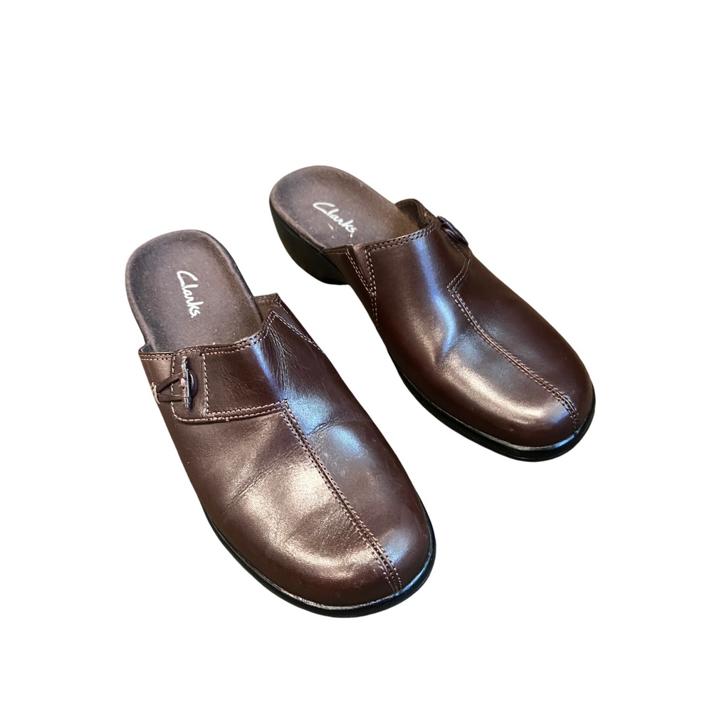 Clarks Dark Brown Leather Mules Low Wedge Clogs Buckle Accent 7M 84560